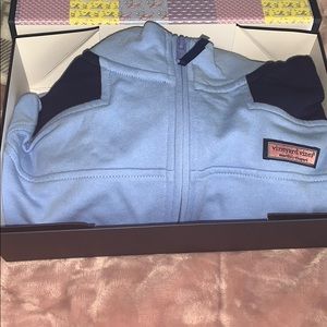 vineyard vines girls xl pullover!!